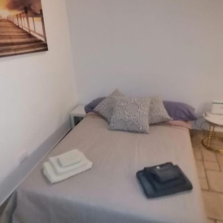 Il Vicoletto Sul Castello Apartment Napoli Bagian luar foto